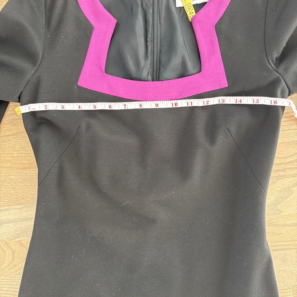 Trina Turk Fitted Dress Black/Plum - Picture 8 of 10